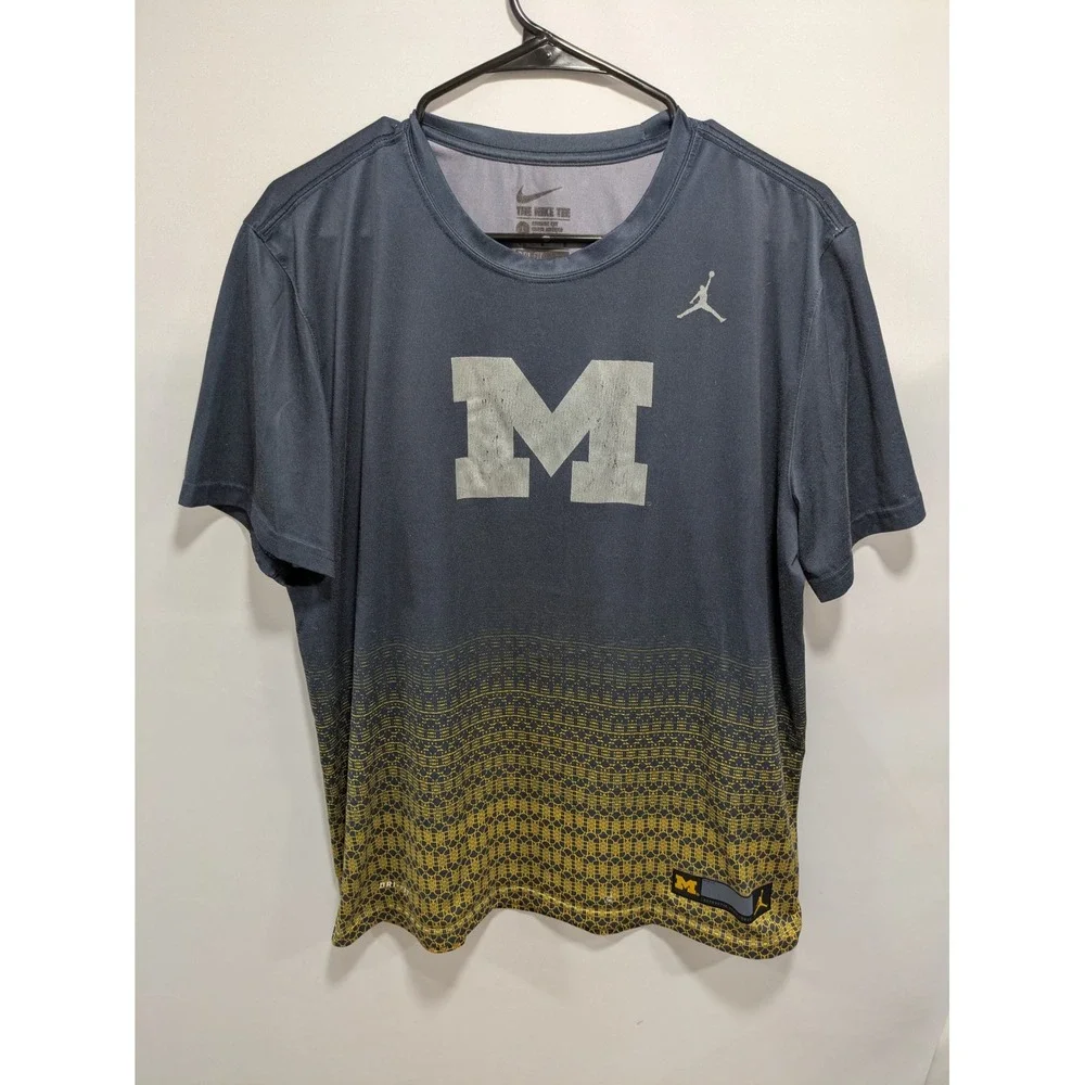 Mens The Nike Tee Dri-Fit Jordan Michigan Wolverines Blue Yellow Shirt Size L